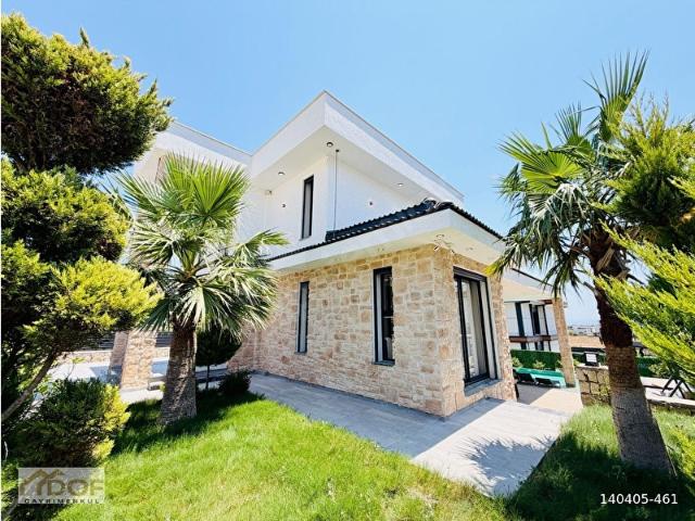 FİYAT DÜŞTÜ 500 m2 İÇERİSİNDE ULTRA LÜX 4+1 FULL EŞYALI AKILLI CONSEPT VİLLA