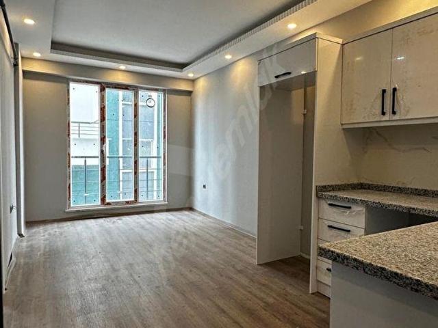 FİLE MARKET ARKASI,YENİ BİNADA,ARAKAT,BALKONLU 1+1