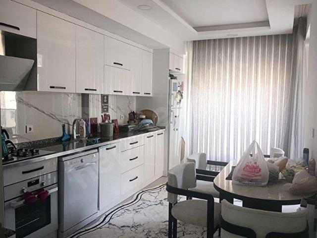FİNİKE KALE MAHALLESİ SAĞLAM ZEMİNDE AYRI MUTFAK 2+1 DAİRE