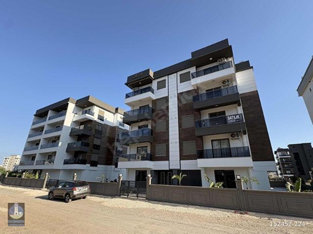FİNİKE KUM MAHALLESİNDE SATILIK LÜX AYRI MUTFAK 2+1 DAİRE