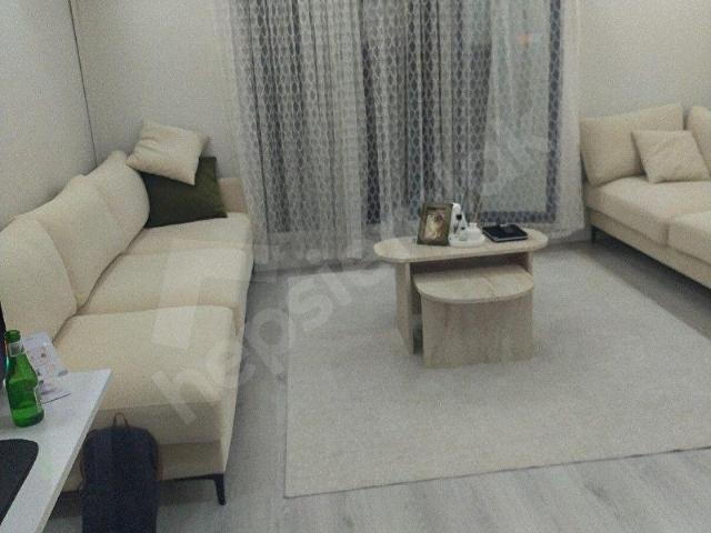 FİRSAT YENİ BİNADA YENİ DAİRE KATMÜLKİYET TAPULU ASANSÖRLÜ ARA KATTA KULLANİŞLİ MERKEZİ YERDE