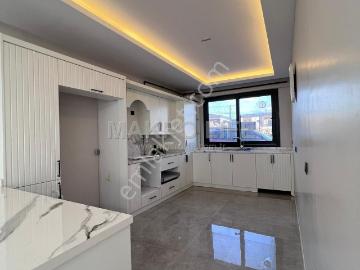 Final Okulları Civarı'nda Müstakil Yaşam Fırsatı Kiralık Villa