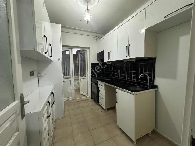 Final Okulları Karşısında Kiralık 2+1 Daire