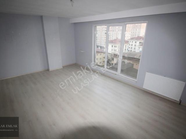 Finans Merkezi Karşısında 4+2 190 M2 Kiralık Harika Dublex