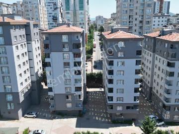 Finans Merkezine Komşu Site İçi Açık Otoparklı 3+1 Arakat Daire