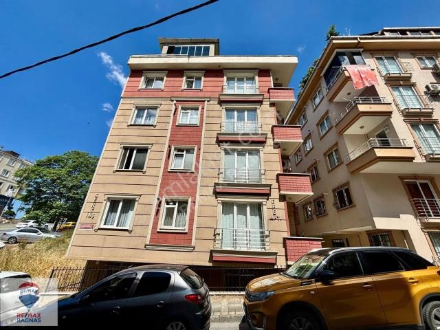 Finans Merkezine 1.8 Km İkbal Cd. Yanı 2+1 Eşyalı Kiralık Daire