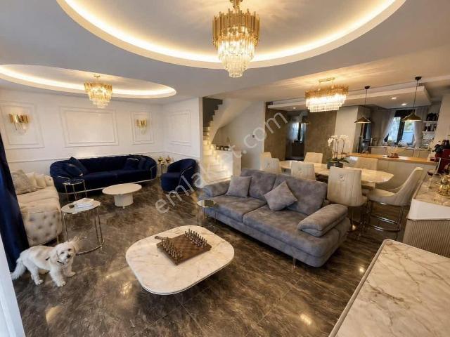 Finansman'dan. havuzlu. güvenlikli. ultra Lüks. eşyalı Villa