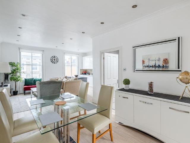 Finborough Road, Chelsea, London, SW10 2 bed flat to rent £5,416 pcm £1,250 pw