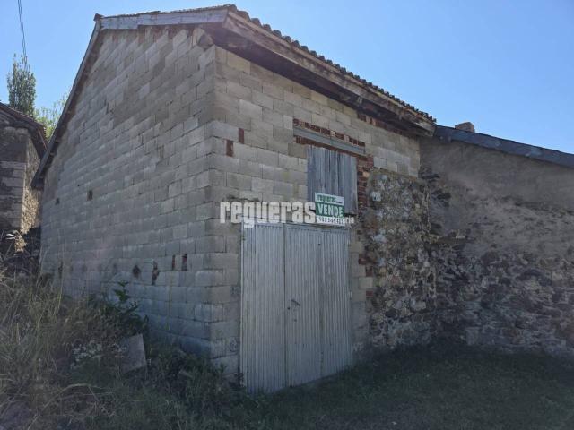 Finca urbana en venta en Lario Burón – Gran oportunidad de inversión