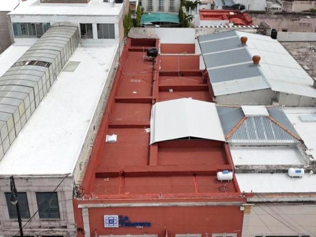 Finca Comercial de una planta en Venta en la Zona Centro de la Ciudad
