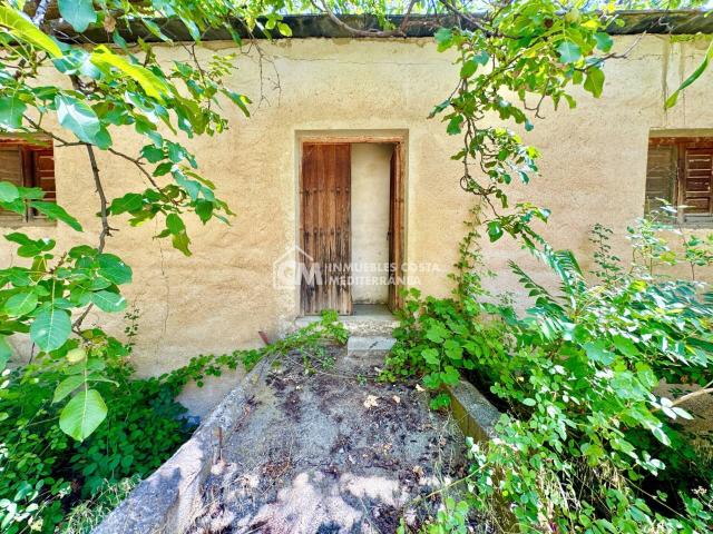Finca con cortijo en Mecina Bombarón