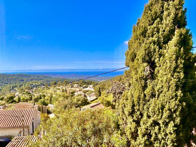 Finca con piscina y vistas panorámicas en Galilea – Alquiler a largo plazo