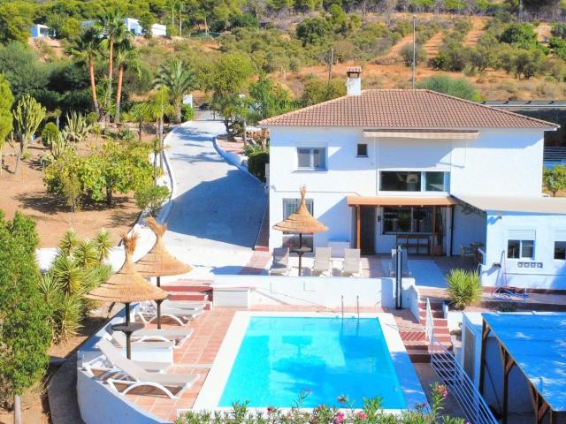 Finca Cortijo in Alhaurín el Grande