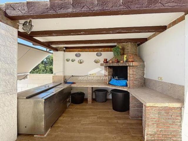 FINCA DE RECREO Y CHALET