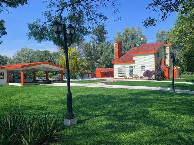FINCA EN VENTA COMONFORT, GUANAJUATO