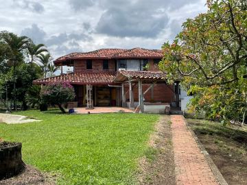 Finca En Venta En Alcala En. V262047