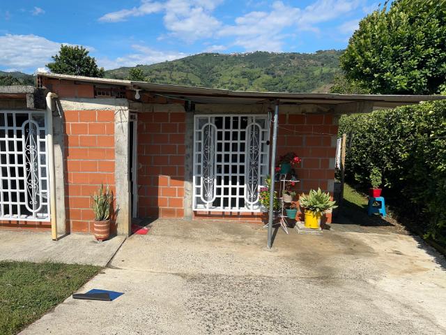 Finca En Venta En Belalcazar En Via Viterbo V303117