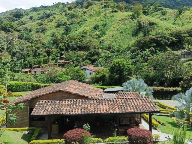 Finca En Venta En Girardota En A 5 Minutos De Girardota V394003
