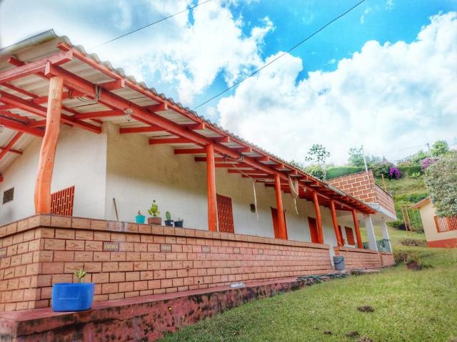 Finca En Venta En Guarne En Piedras Blancas V83425