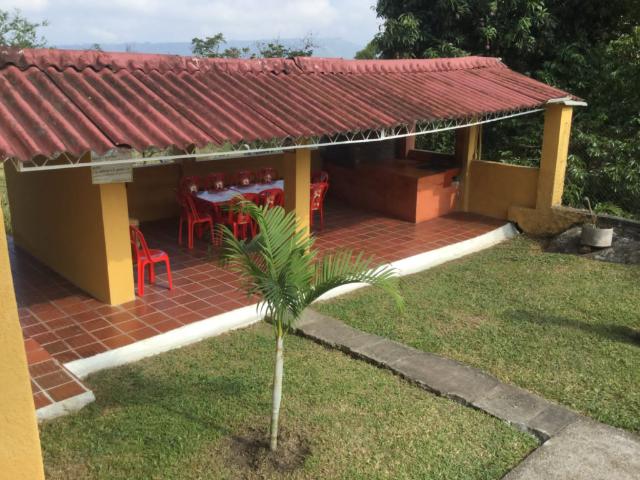 Finca En Venta En La Mesa V396468
