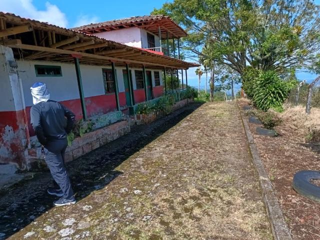 Finca En Venta En Pereira En Av. 30 De Agosto V285124