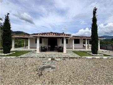 Finca En Venta En Santa Rosa De Osos En Vereda El Caney V349344