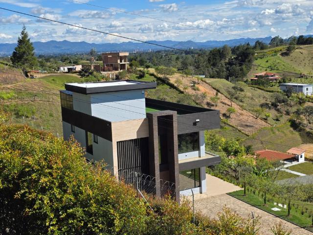 Finca En Venta En San Vicente En Vereda Las Hojas San Vicente Ferrer V325130