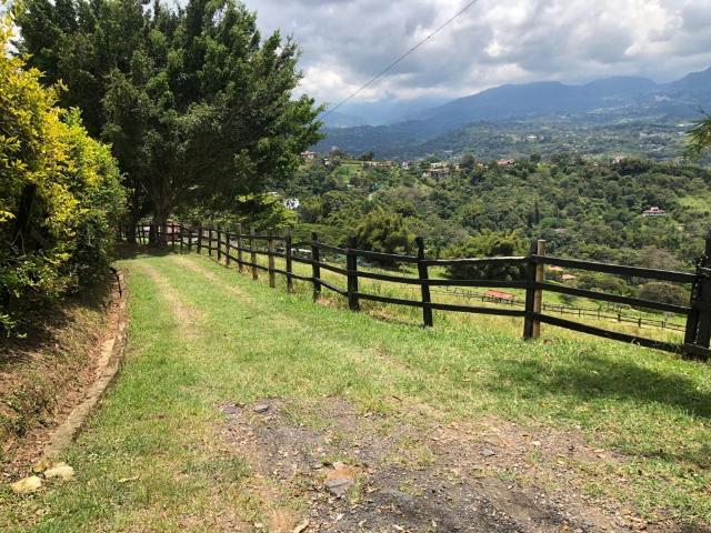 Finca En Venta En Silvania En Vereda Panama V151059