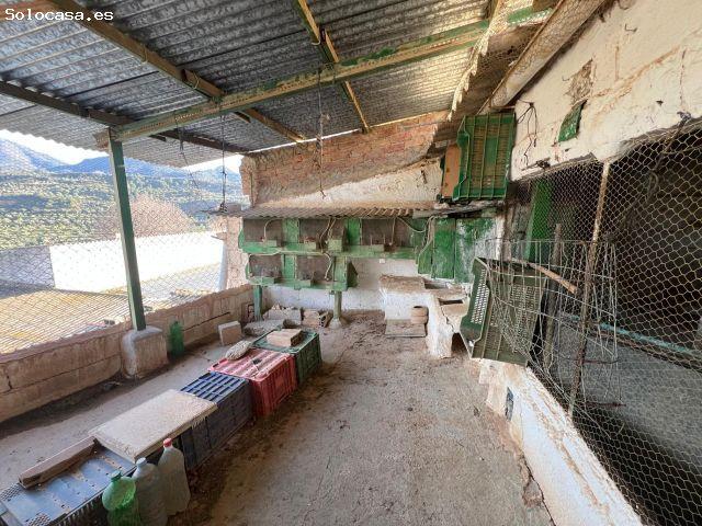 Finca en suelo urbano en Albuñuelas – Ideal para cortijo o vivienda