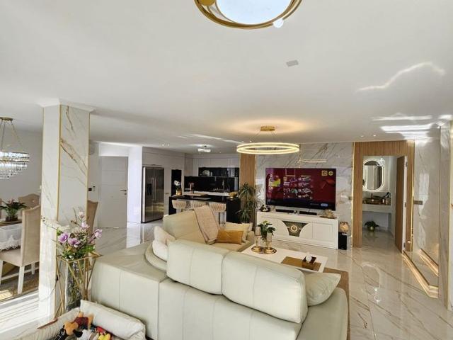 Finca · Estepona