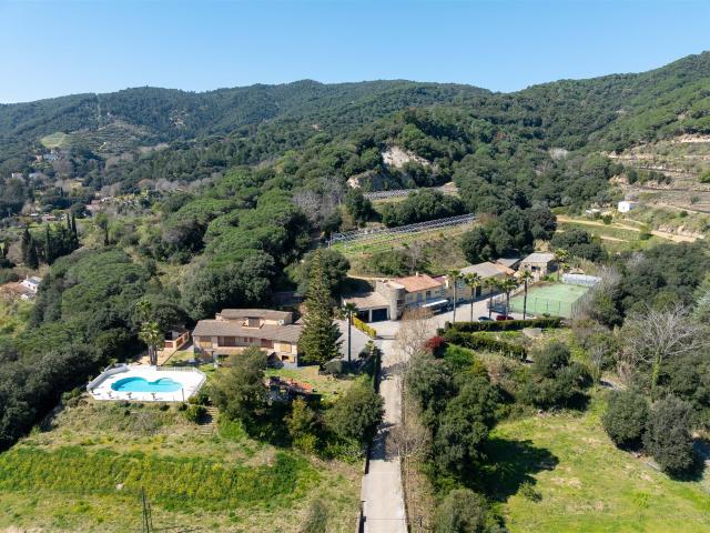 Finca excepcional en plena naturaleza en Arenys de Munt, Mar. 1100m² Arenys de Munt