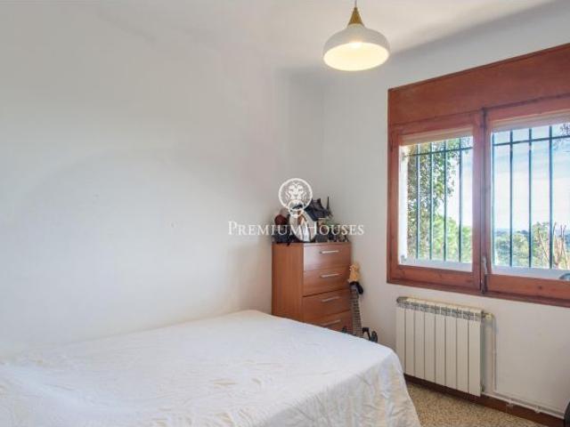 Finca privada con vistas al mar y apartamento independiente