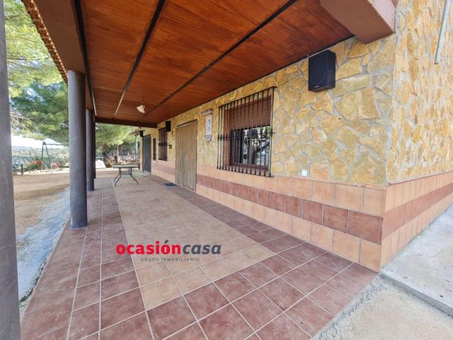 FINCA RÚSTICA CON VIVIENDA EN VILLANUEVA DEL REY
