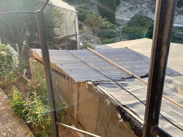 FINCA RUSTICA CON INVERNADERO EN CALLOSA D´EN SARRIA!
