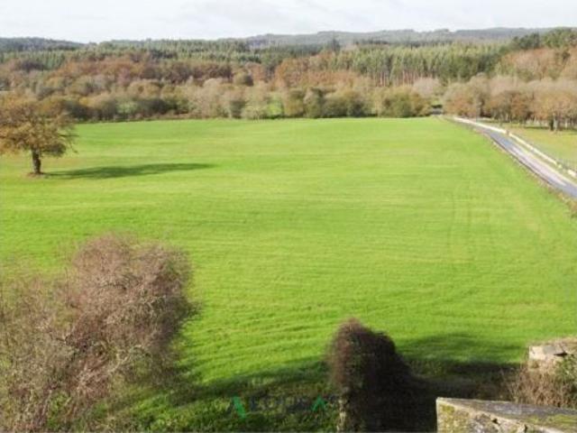 Finca rústica con lago privado