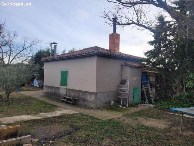 FINCA RÚSTICA CON PEQUEÑA CASA