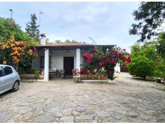 Finca Rústica de 3093m² con Casa en Estepona