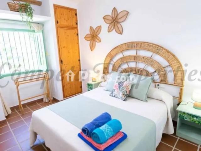 Finca rústica en alquiler en Cómpeta