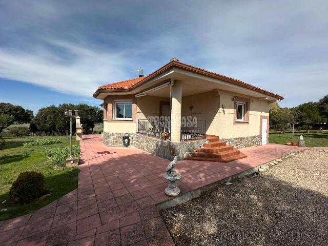 Casa chalet en Venta en Málaga del Fresno