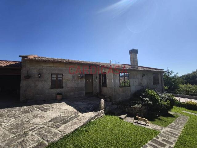 Casa chalet en Venta en Mondariz
