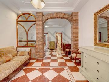 Casa chalet en Venta en Núcleo Urbano