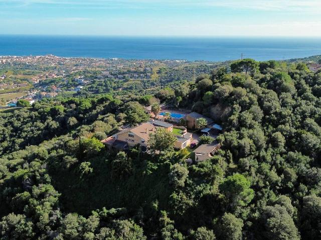 Casa chalet en Venta en Alella