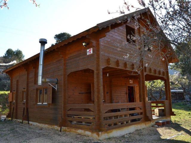 Casa chalet en Venta en Confrides