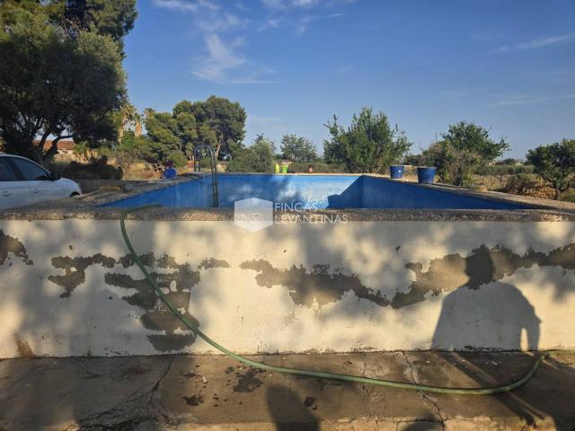 Finca rústica en venta en Los Girasoles – San Vicente del Raspeig