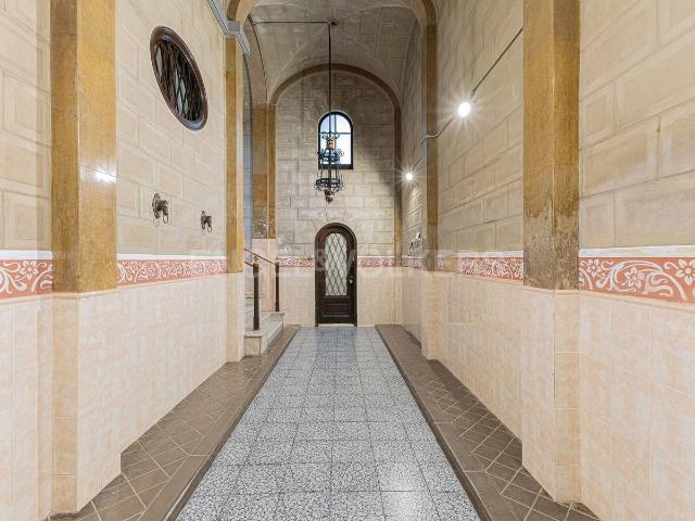 Casa chalet en Venta en Vila de Gràcia