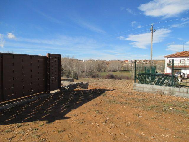 Finca rústica en venta. TERUEL