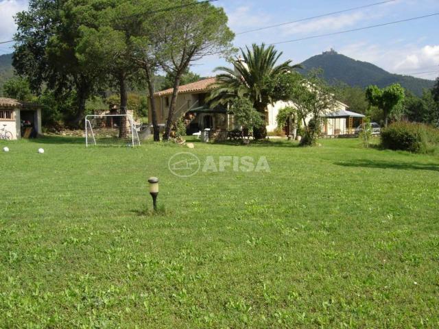 Finca rústica en venta
