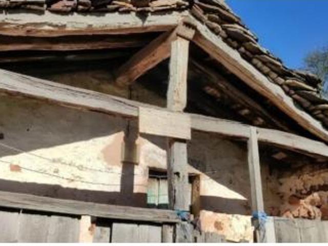Casa Venta San Pedro del Romeral, Bustaleguín