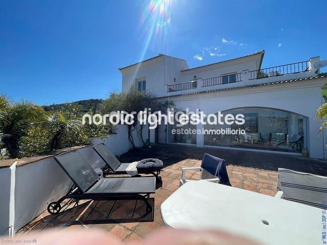 Finca/Casa Rural en venta en Comares, Málaga
