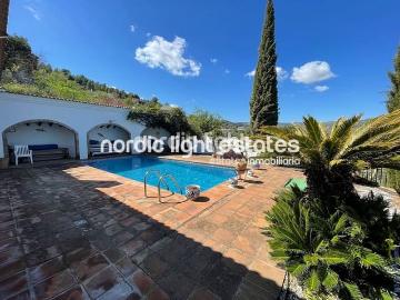 Finca/Casa Rural en venta en Comares, Málaga